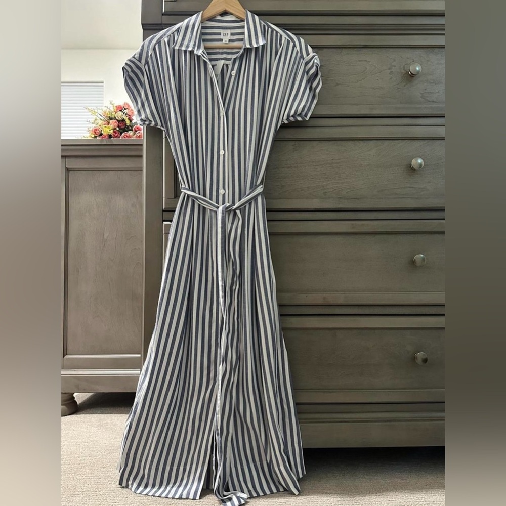 GAP Navy and White Striped Maxi Dress